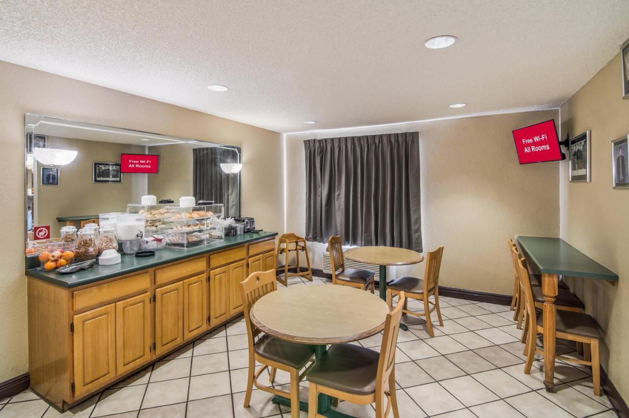 Red Roof Inn & Suites Pensacola East - Мілтон Екстер'єр фото